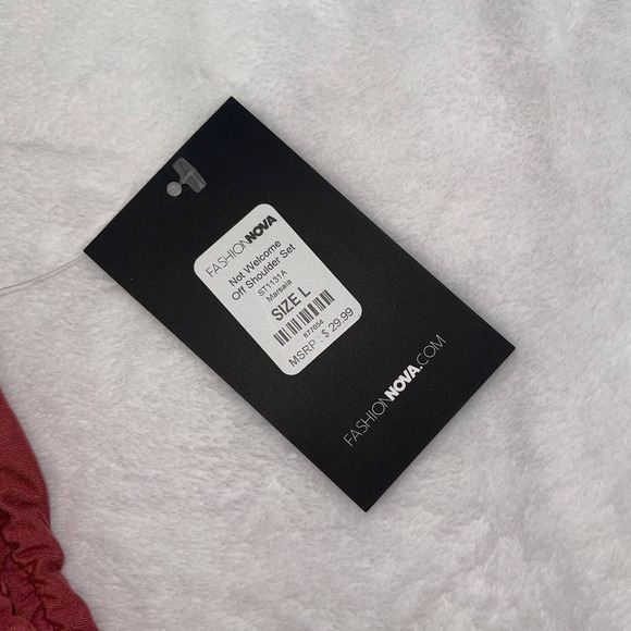 Fashion Nova Women's‎ Off The Shoulder Crop Top Blouse Size Large - Picture 6 of 6